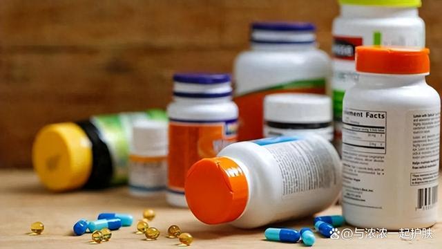 被吹上天的6種保健食品，實(shí)則坑錢又傷身，勸告父母謹(jǐn)慎購買